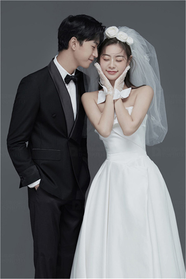 <b>< 经典韩式 > 主题婚纱摄影</b>