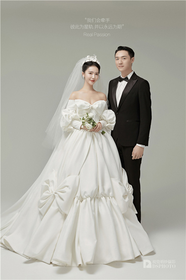 <b>< 优雅甜美 > 主题婚纱摄影</b>