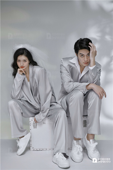 <b>< 极简ins > 主题婚纱摄影</b>