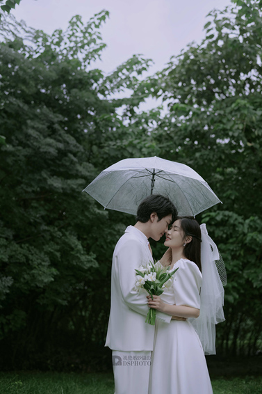 <b> < 文艺清新 > 主题婚纱摄影</b>