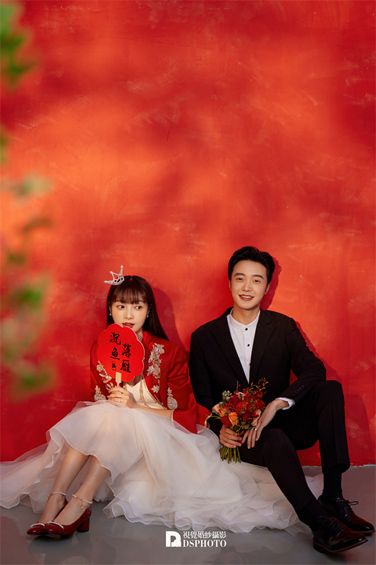 <b>< 新中式 > 主题婚纱摄影</b>