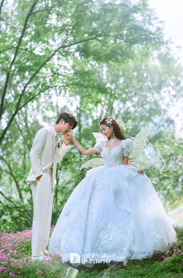 <b>< 唯美森系 > 主题婚纱摄影</b>