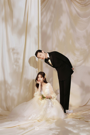 <b>< 光影韩式> 主题婚纱摄影</b>