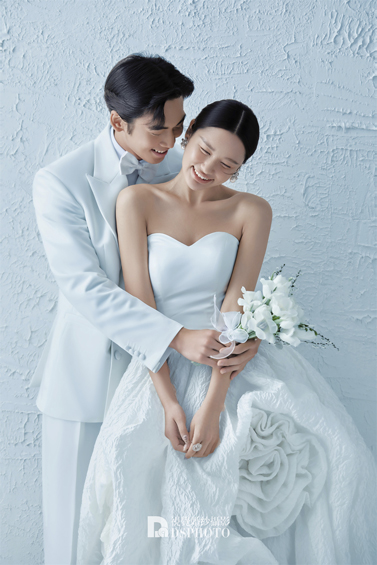 <b>< 唯美韩式 > 主题婚纱摄影</b>